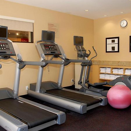 Towneplace Suites By Marriott Bethlehem Easton/Lehigh Valley Hollo Экстерьер фото
