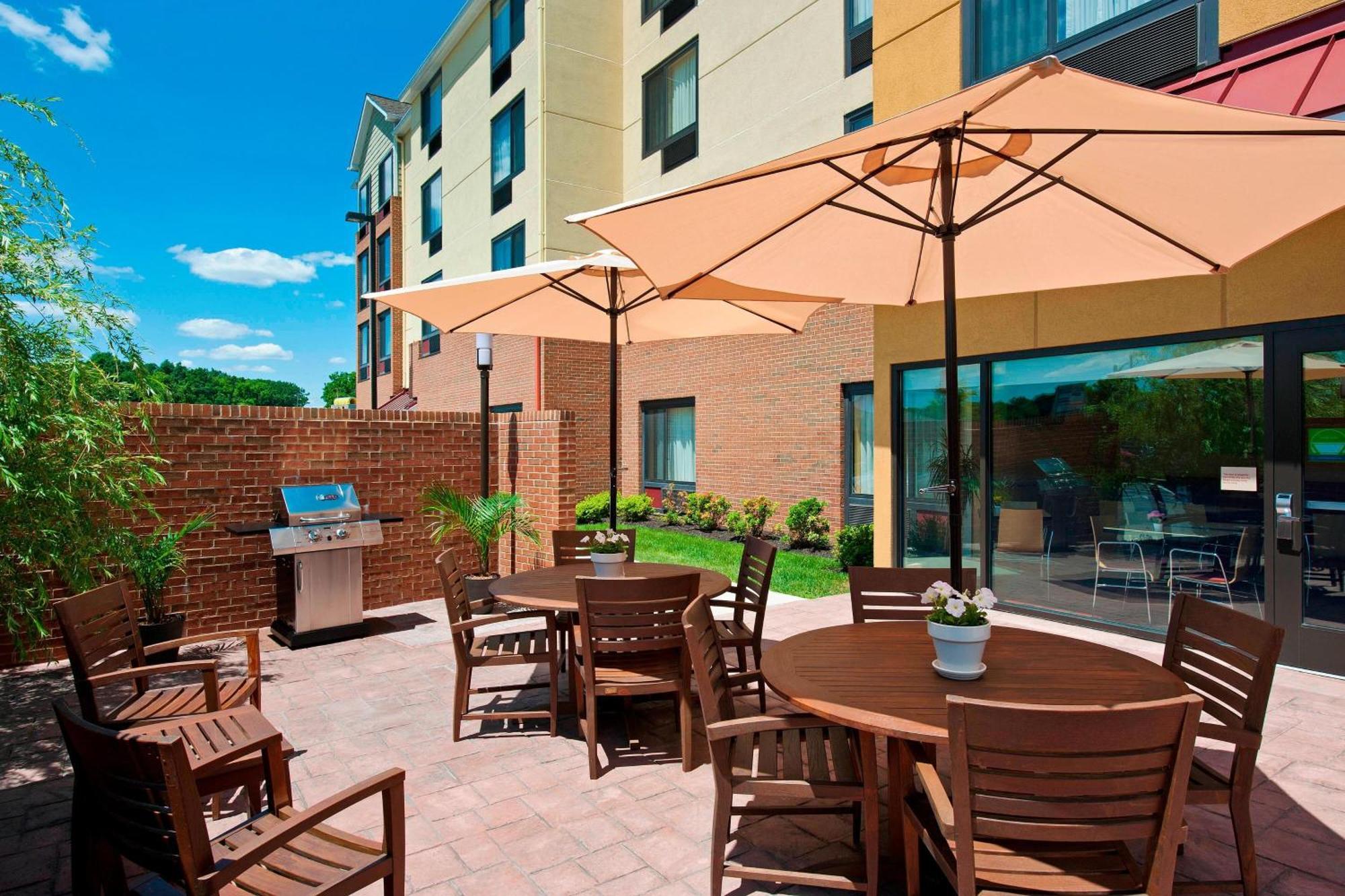 Towneplace Suites By Marriott Bethlehem Easton/Lehigh Valley Hollo Экстерьер фото